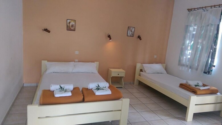 Apartamentos Laopetra Studios