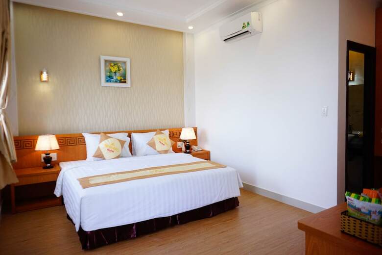 Nu Hoang Hotel