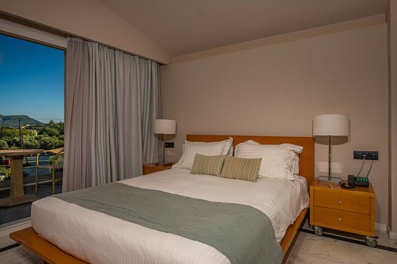 Hotel Alexandra Beach Resort & Spa