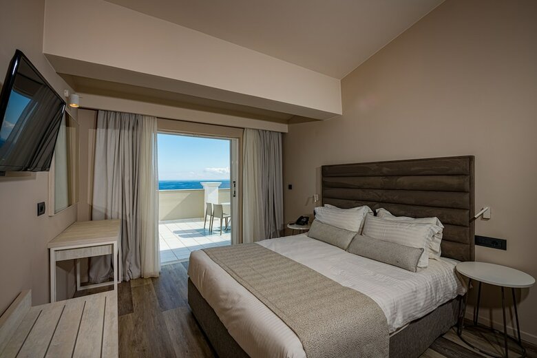 Hotel Alexandra Beach Resort & Spa