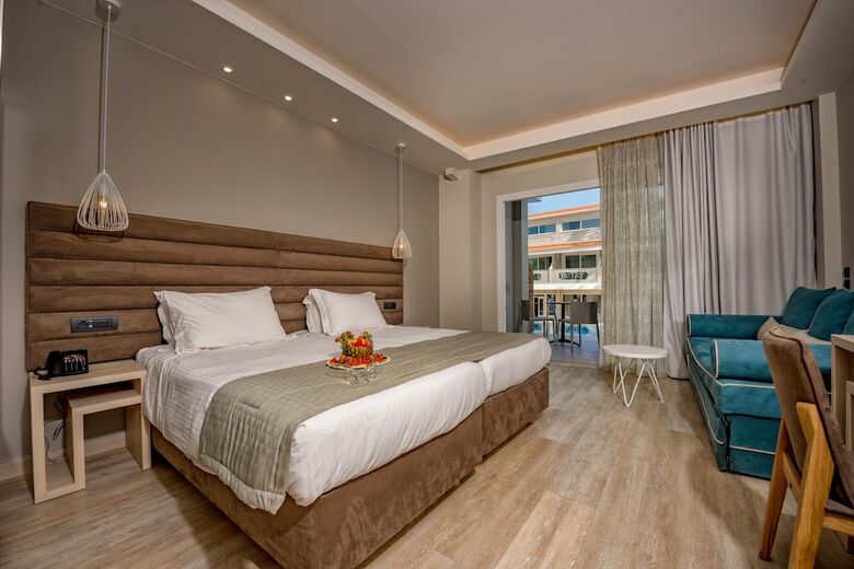 Hotel Alexandra Beach Resort & Spa
