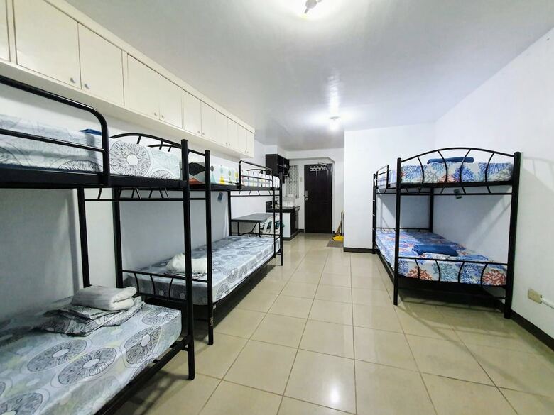Hostal Sr Hostel - Adults Only