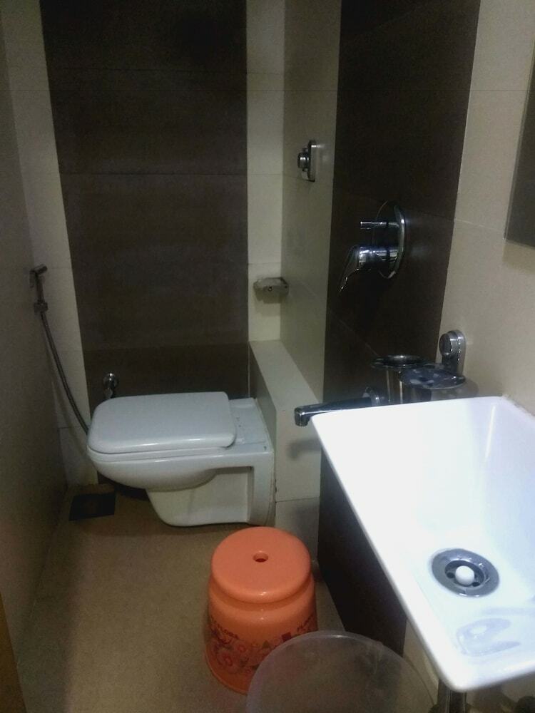 Hotel Karishma Dadar