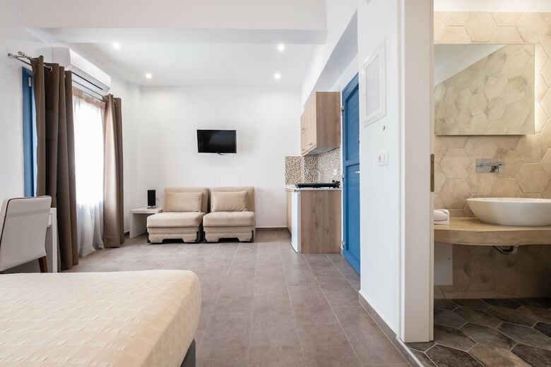 Aparthotel Tristhenia Hotel
