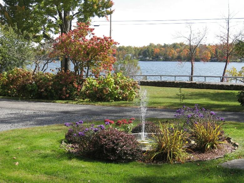 Mariaville Lake Bed And Breakfast