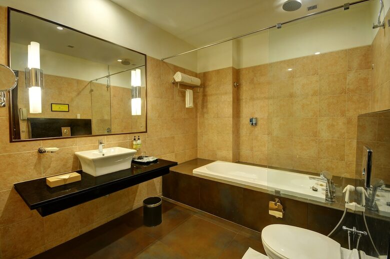 Hotel Regenta Central Hestia Dahej