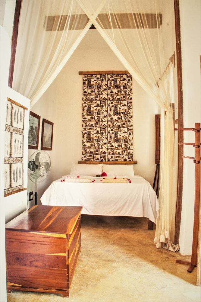 Hotel Miti Miwiri