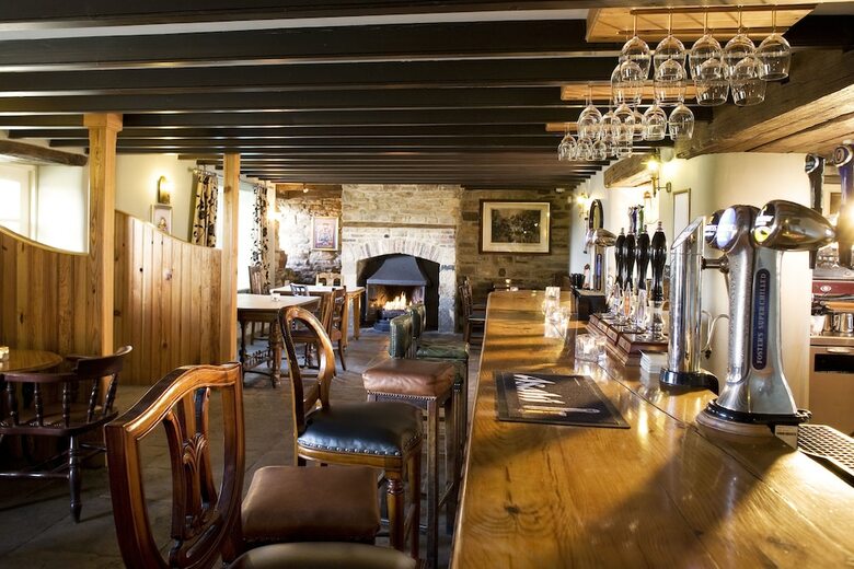 Posada Black Horse Beamish
