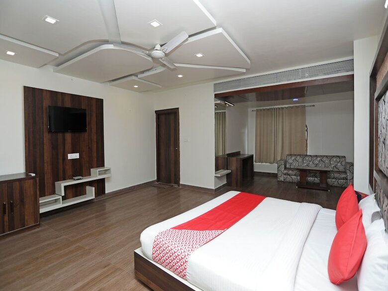 Oyo 13835 Hotel Kanta Shrawan