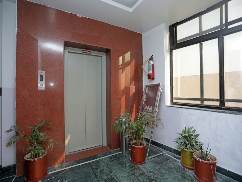 Oyo 13835 Hotel Kanta Shrawan