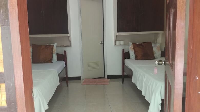 Hotel Bonita Oasis Beach Resort