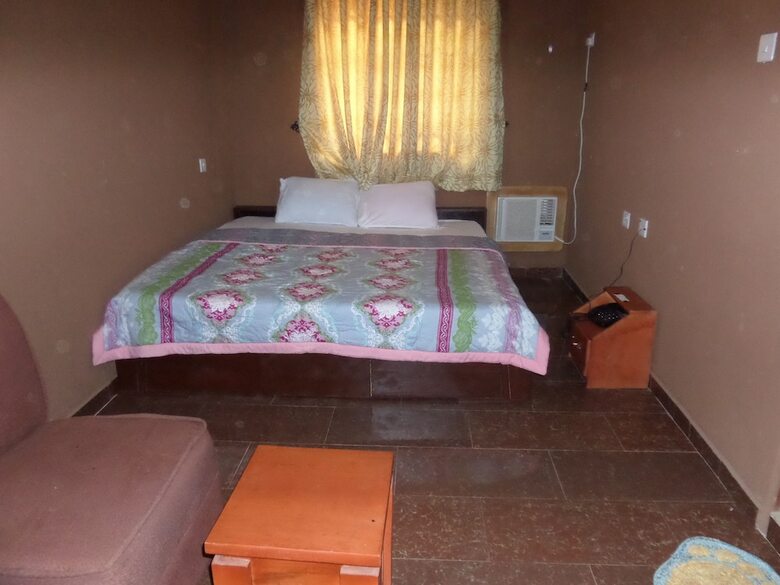 Tajmahal Hotels Annex