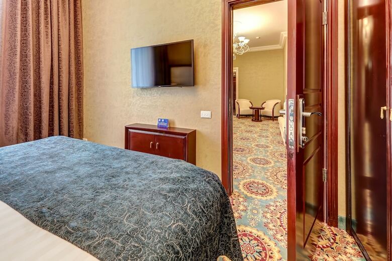 Hotel Nevskiy Eclectic By Akyan