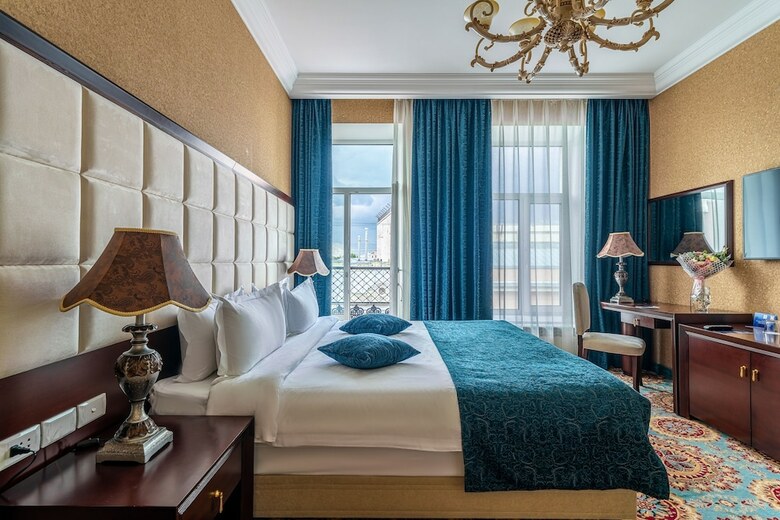 Hotel Nevskiy Eclectic By Akyan