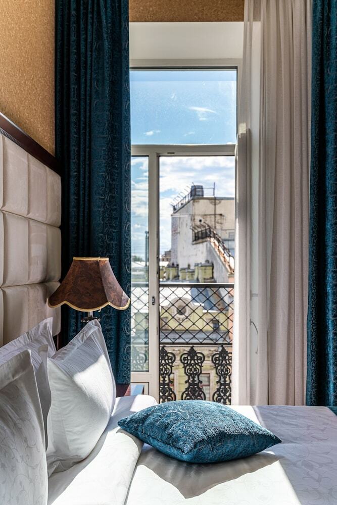 Hotel Nevskiy Eclectic By Akyan