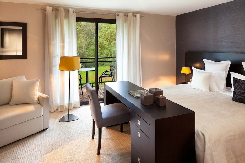 Hotel L'aubini�re