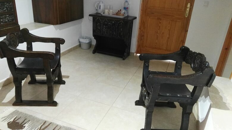 Estrella Lodge Pension B&B