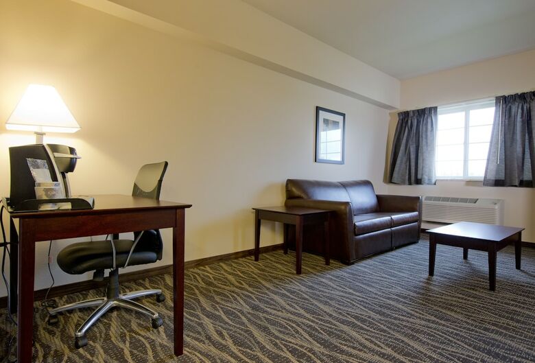 Hotel Cobblestone Inn & Suites - Boone