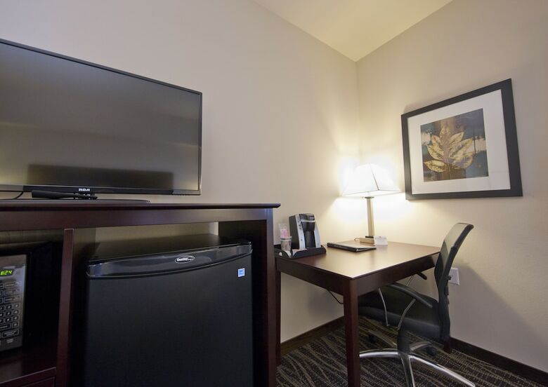 Hotel Cobblestone Inn & Suites - Boone