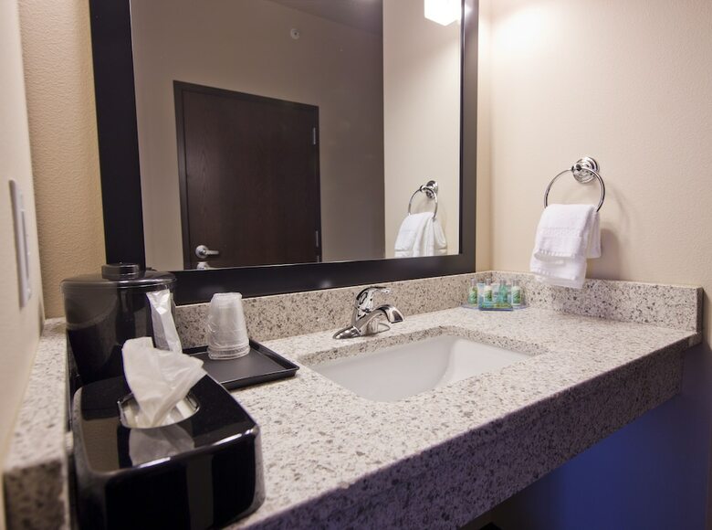 Hotel Cobblestone Inn & Suites - Boone