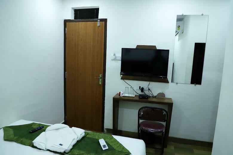 Hotel Airport Inn Residency