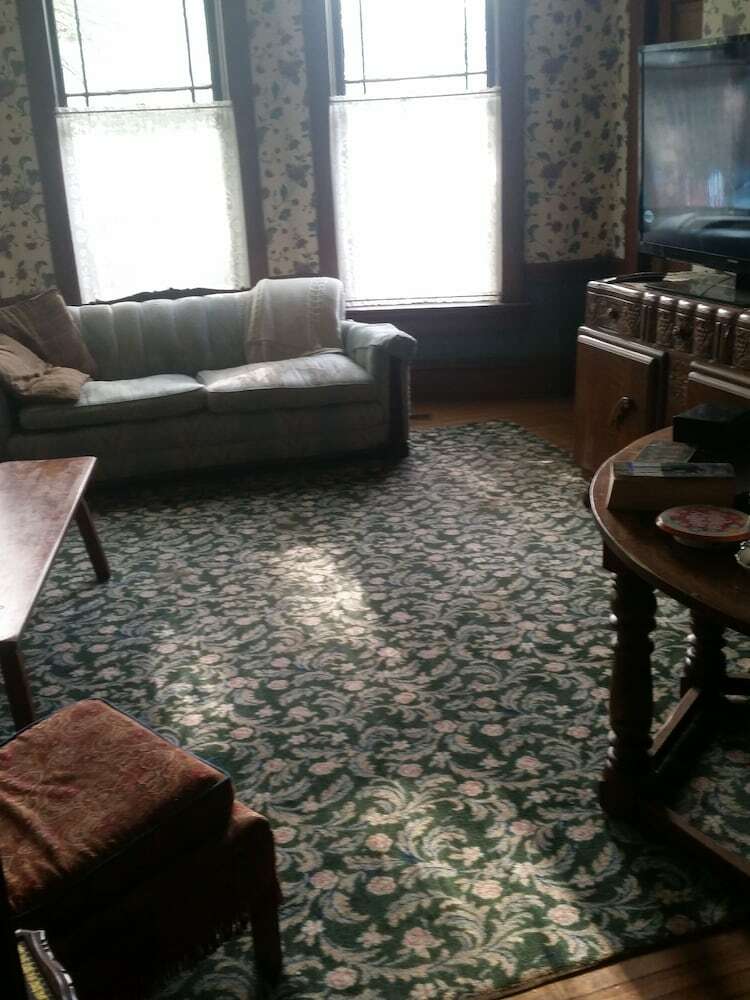 Spahn House Bed And Breakfast