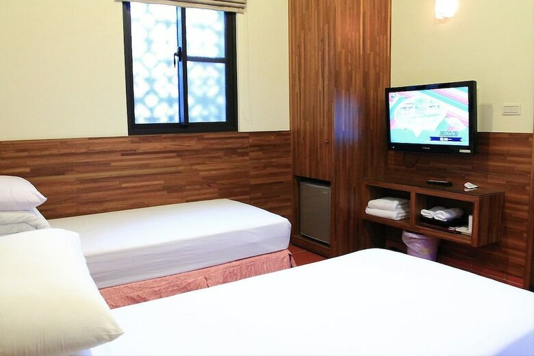 Hotel Kenting Youth Activity Center