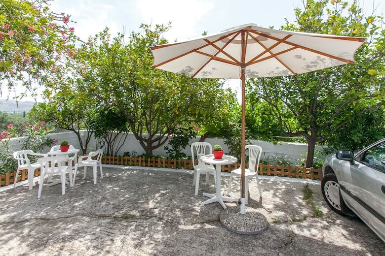 Apartamentos Orelia Pension