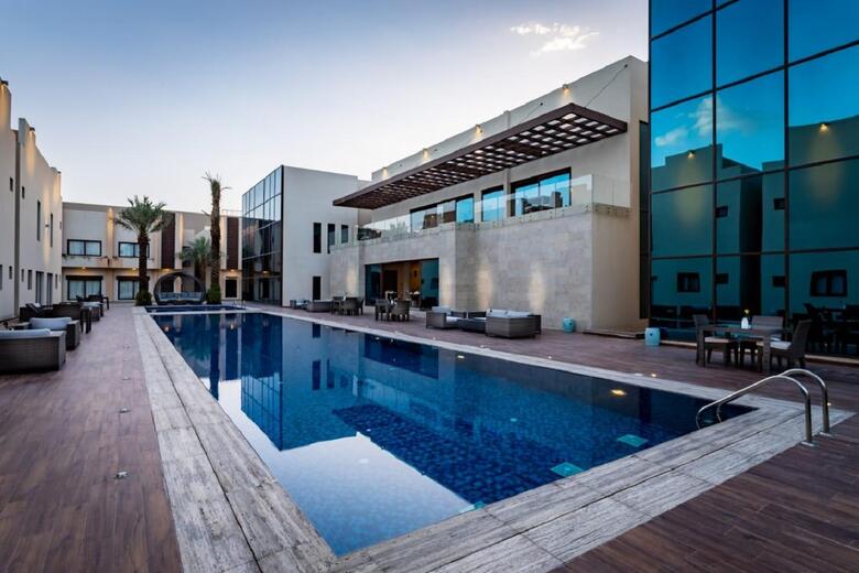 Braira Hettin Resort & Villas