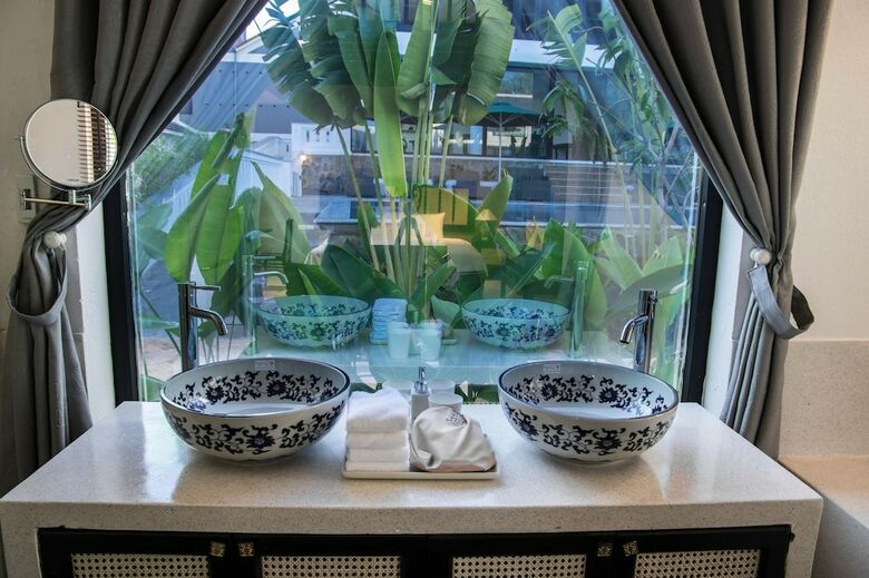 Hotel Nghe Garden Resort