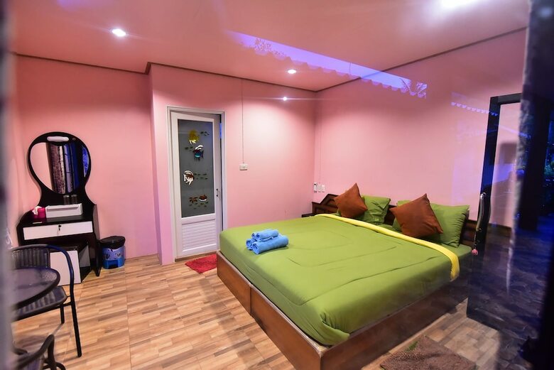 Hotel Chomlay Room & Restaurant