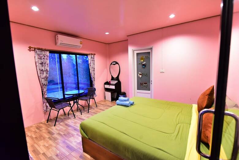 Hotel Chomlay Room & Restaurant