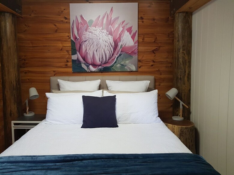 Cabana The Treehouse