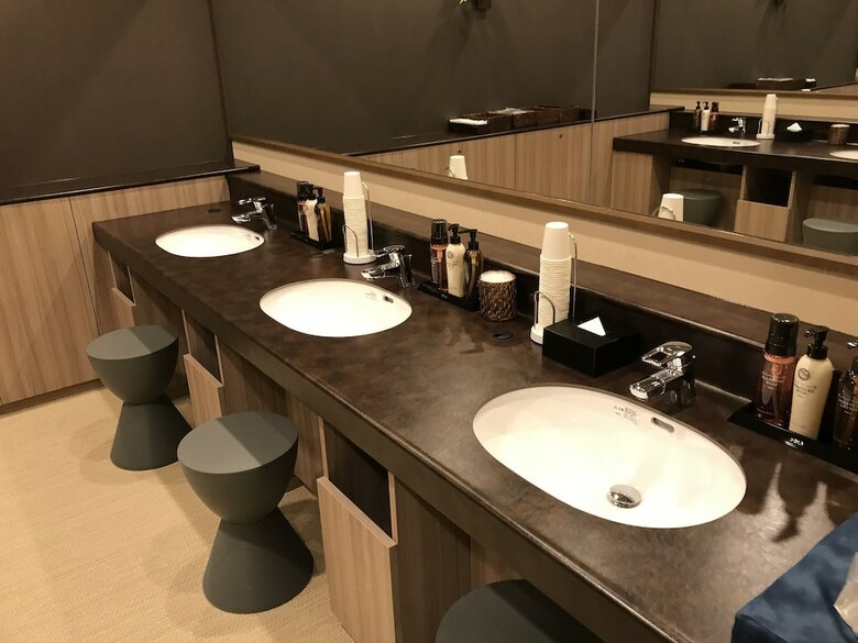 Hostal Global Cabin Hamamatsu - Hostel