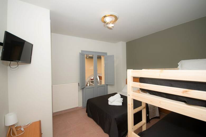 Apartamentos Center Plaza Figueres