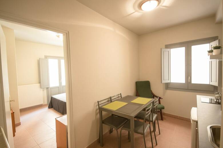 Apartamentos Center Plaza Figueres