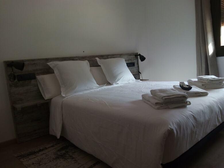 Hostal La Fonda Margalef