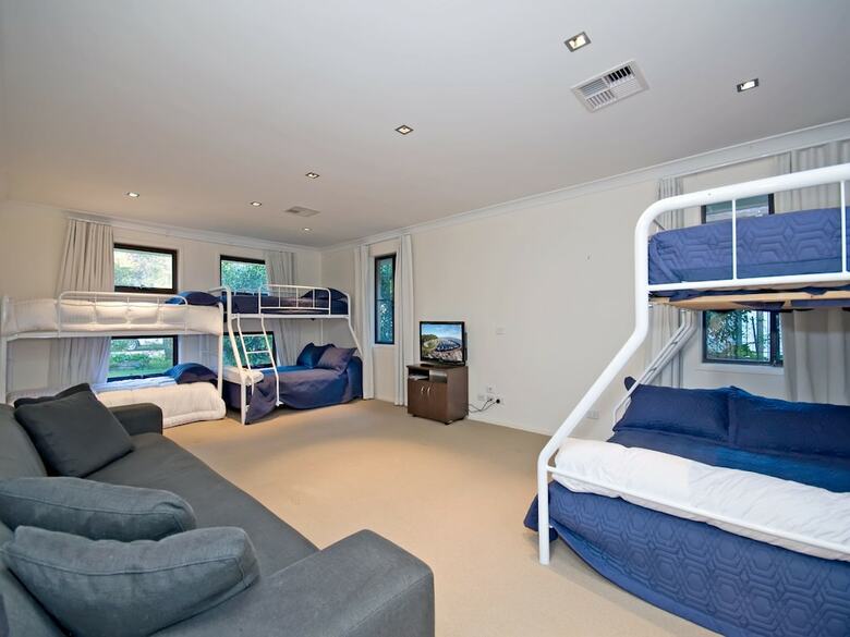 Sea Pearl, 10 Corlette Point Road