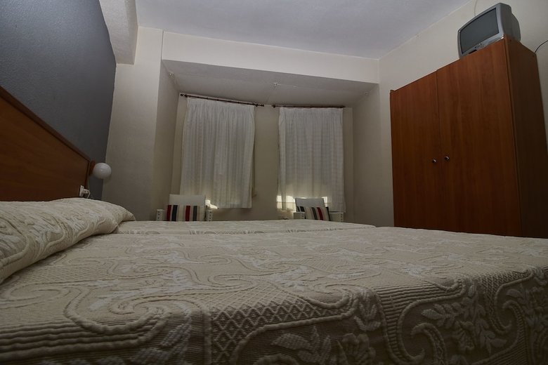 Pension Hostal Espa�a