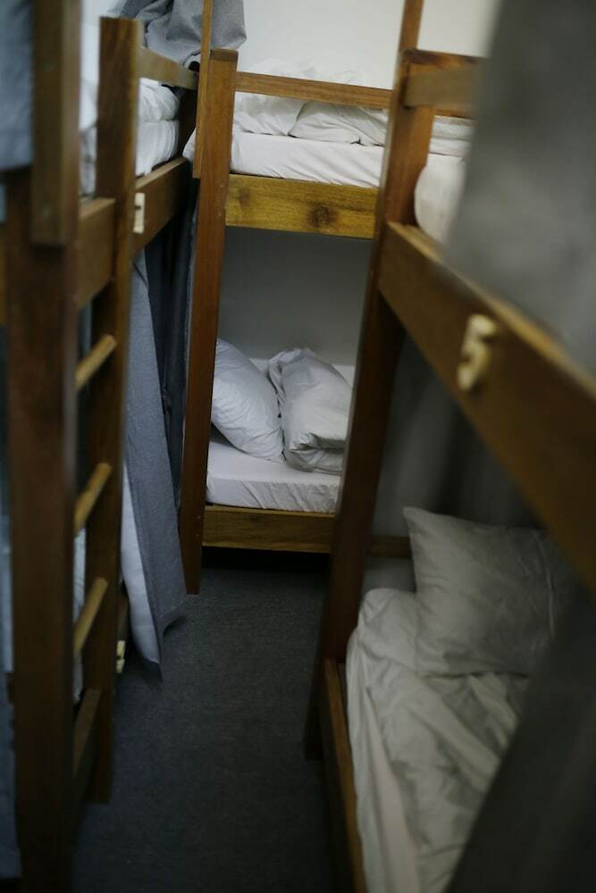 Bed & Breakfast The Q Hostel