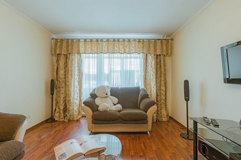 Apartamentos Flathome24 On Kolomiazhsky