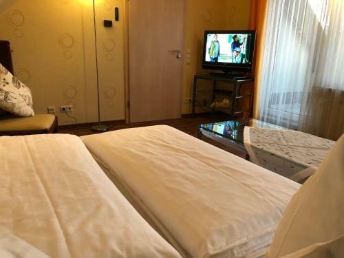 Hotel-g�stehaus L�wen