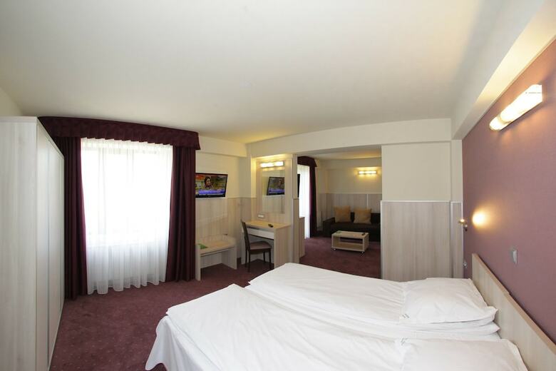 Hotel Eden Grand Resort