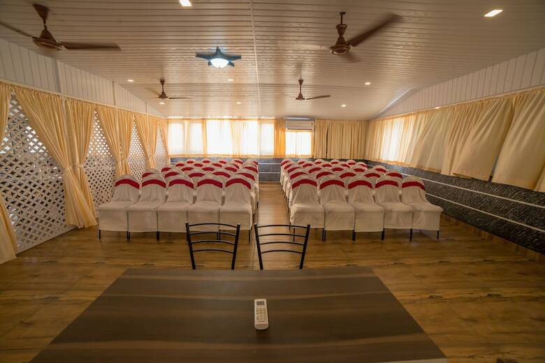 Hotel South Gate Residency
