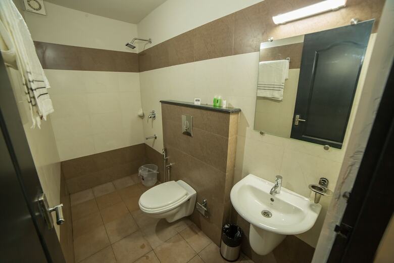Hotel South Gate Residency