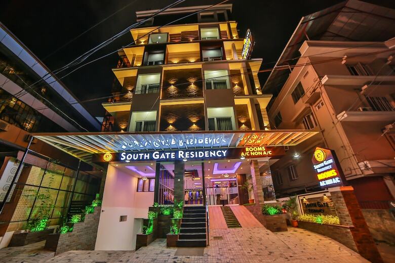 Hotel South Gate Residency