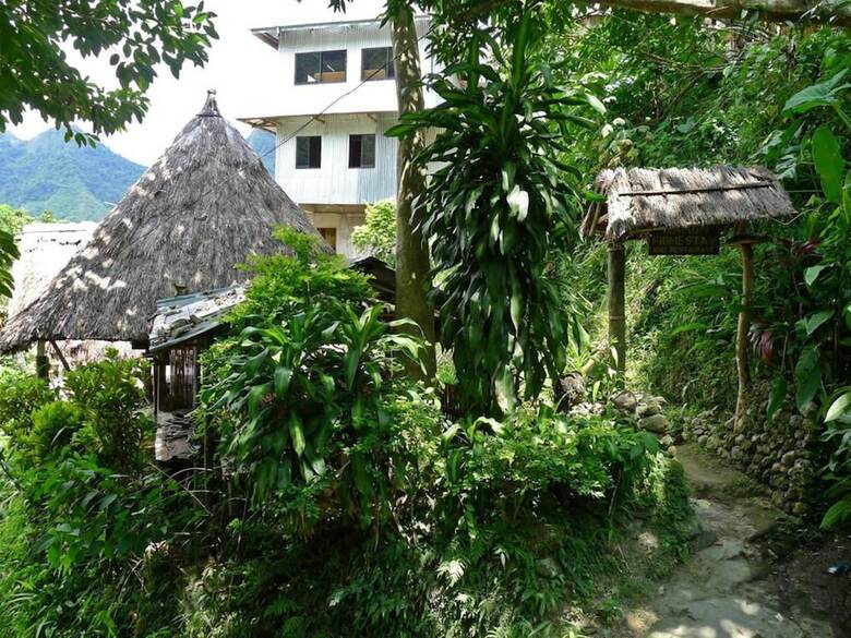 Hotel Ramons Native Homestay And Restaurant