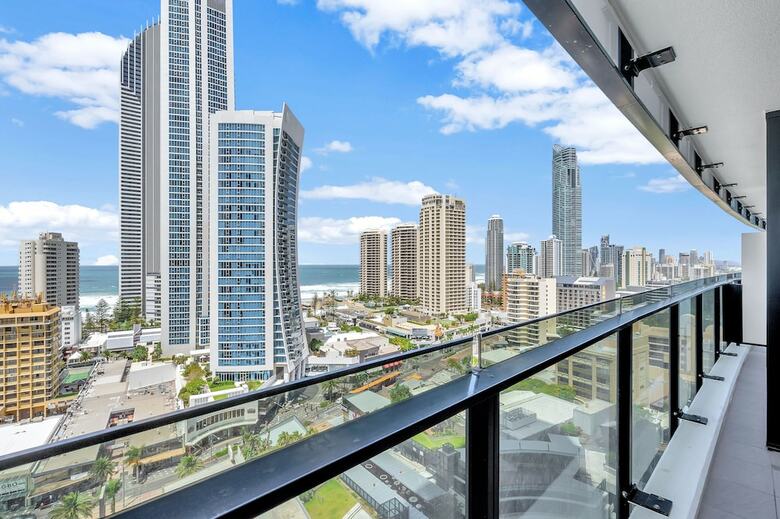 Apartamentos Circle On Cavill - We Accommodate