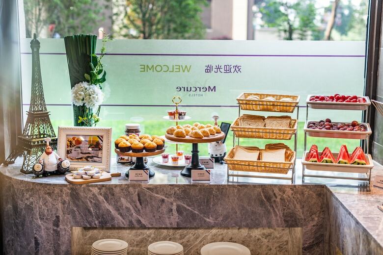 Hotel Mercure Shanghai Jiuting