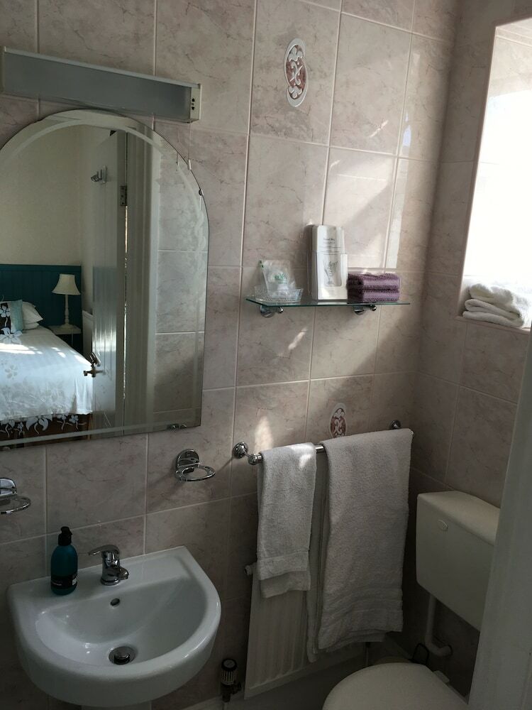 Bed & Breakfast Elmswood House